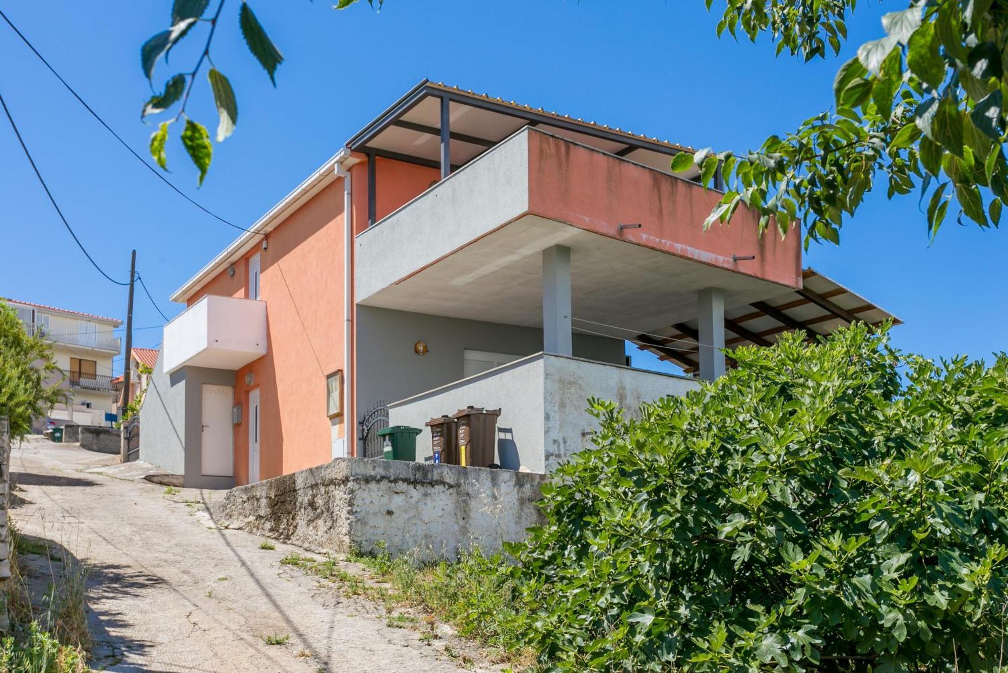 Apartments By The Sea Slatine, Ciovo - 11126 Buitenkant foto