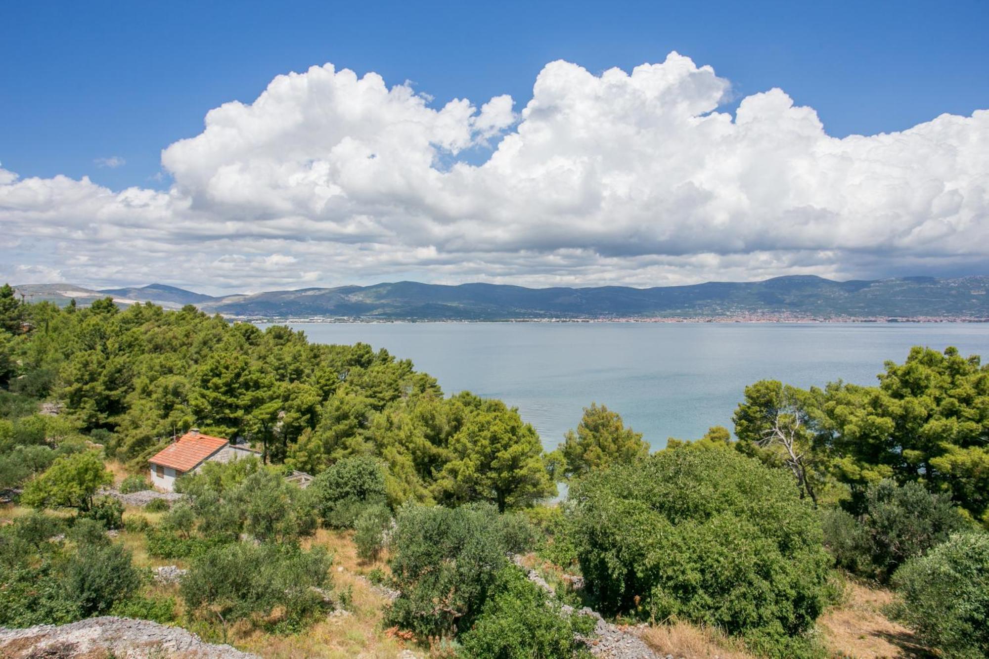 Apartments By The Sea Slatine, Ciovo - 11126 Buitenkant foto